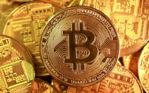 揭秘比特币强制平仓热图：市场鲨鱼的捕食地图与交易者的生存指南