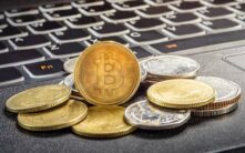 币圈十五年风云录：从比特币创世到万亿美元市场的进化史