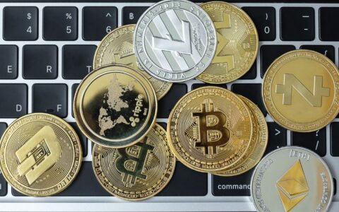 治理代币深度解析：加密生态中的去中心化治理革命