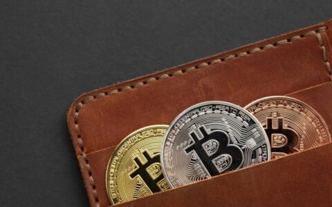 热钱包深度解析：从运作原理到安全策略的完整指南