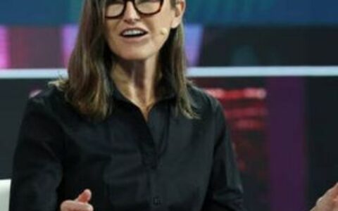 ARK Invest周度回顾：加仓加密与AI医疗，减持Airbnb和Pinterest