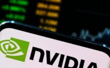 NVIDIA新芯片成本骤降35倍！AI编码工具占据半数搜索，市场爆发在即