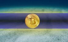 比特币停滞在关键压力区：链上数据警告底部可能尚未到来