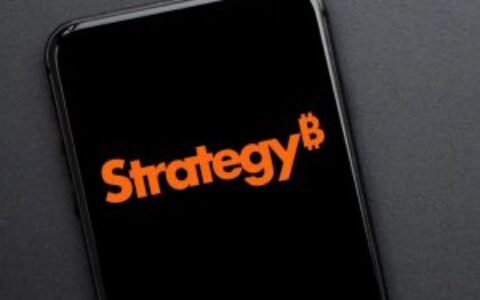 Saylor和Tom Lee保持看涨，尽管MicroStrategy和BitMine亏损加剧