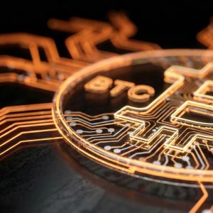 比特币抵押贷款与传统信贷对比