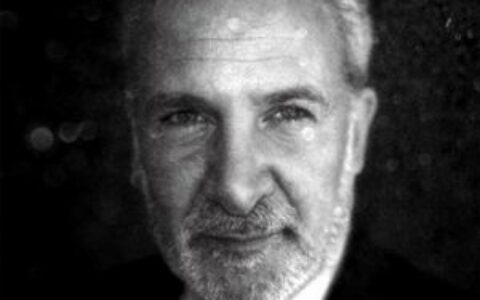 比特币自2021年11月以来以黄金计价下跌66%：Peter Schiff再度抨击