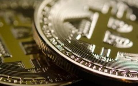 比特币面临关键十字路口：收复区间高点还是跌至周内新低？