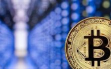 比特币突破69,000美元，华尔街企稳且ETF资金回流