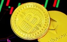 现货比特币ETF结束5周连续流出，单周净流入7.87亿美元