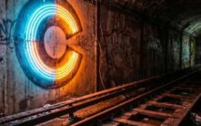 机构单日狂砸145亿美元涌入现货比特币ETF，散户却从币安撤资50亿美元