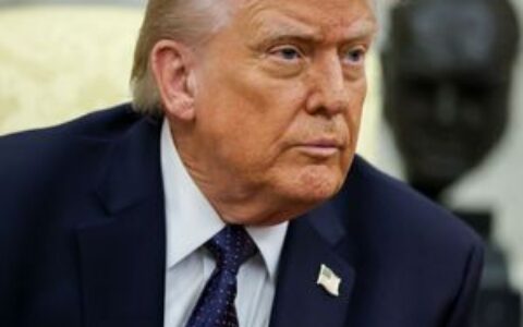 特朗普升级与银行对抗，强硬推进加密货币议程