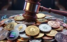 特朗普施压银行，加密法案在参议院停滞不前，比特币飙升